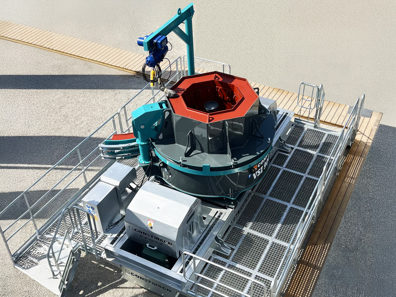 Constmach Vertical Shaft Impact Stone Crusher 190-250 TPH - Prallbrecher: das Bild 2 Constmach Vertical Shaft Impact Stone Crusher 190-250 TPH - Prallbrecher: das Bild 2