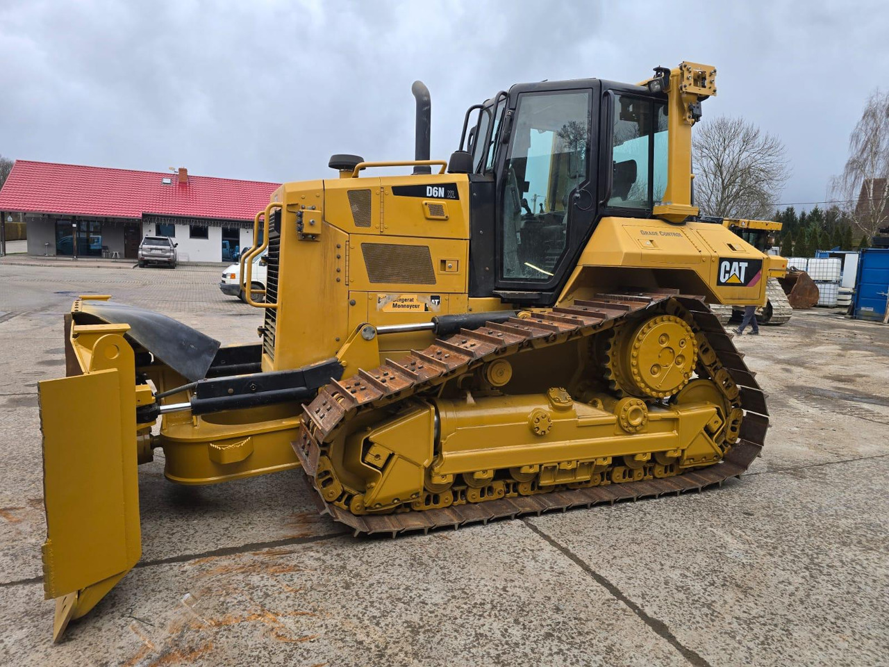CATERPILLAR D 6 N XL - Bulldozer: das Bild 1 CATERPILLAR D 6 N XL - Bulldozer: das Bild 1