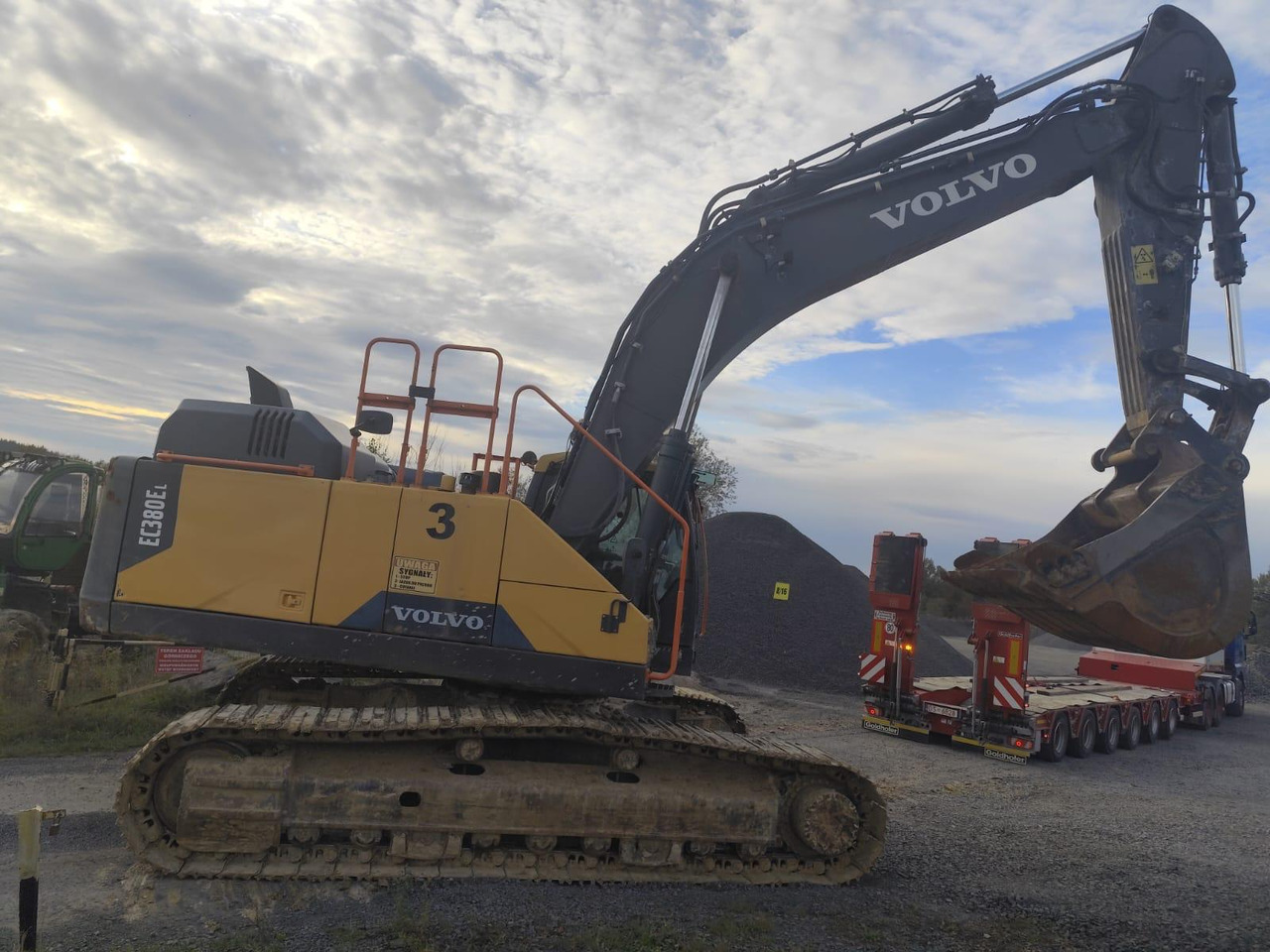 Volvo EC 380EL - Kettenbagger: das Bild 2 Volvo EC 380EL - Kettenbagger: das Bild 2
