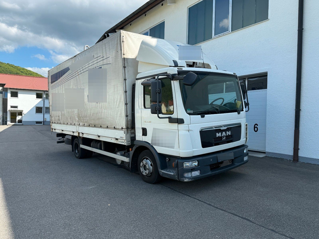 MAN TGL 7.180 - Planen Transporter: das Bild 1 MAN TGL 7.180 - Planen Transporter: das Bild 1