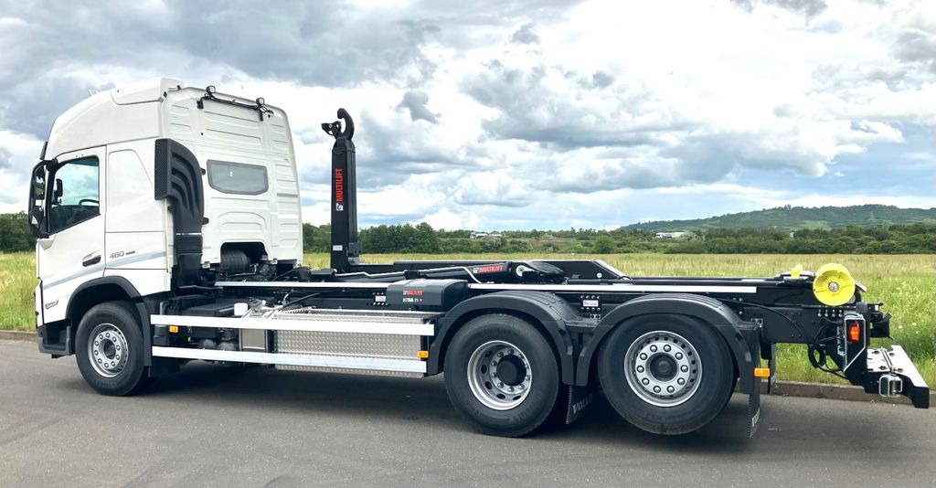 Volvo FM 460 6x2 Fgst. CHH-STD, NLA hydr. gelenkt - Abrollkipper: das Bild 3 Volvo FM 460 6x2 Fgst. CHH-STD, NLA hydr. gelenkt - Abrollkipper: das Bild 3