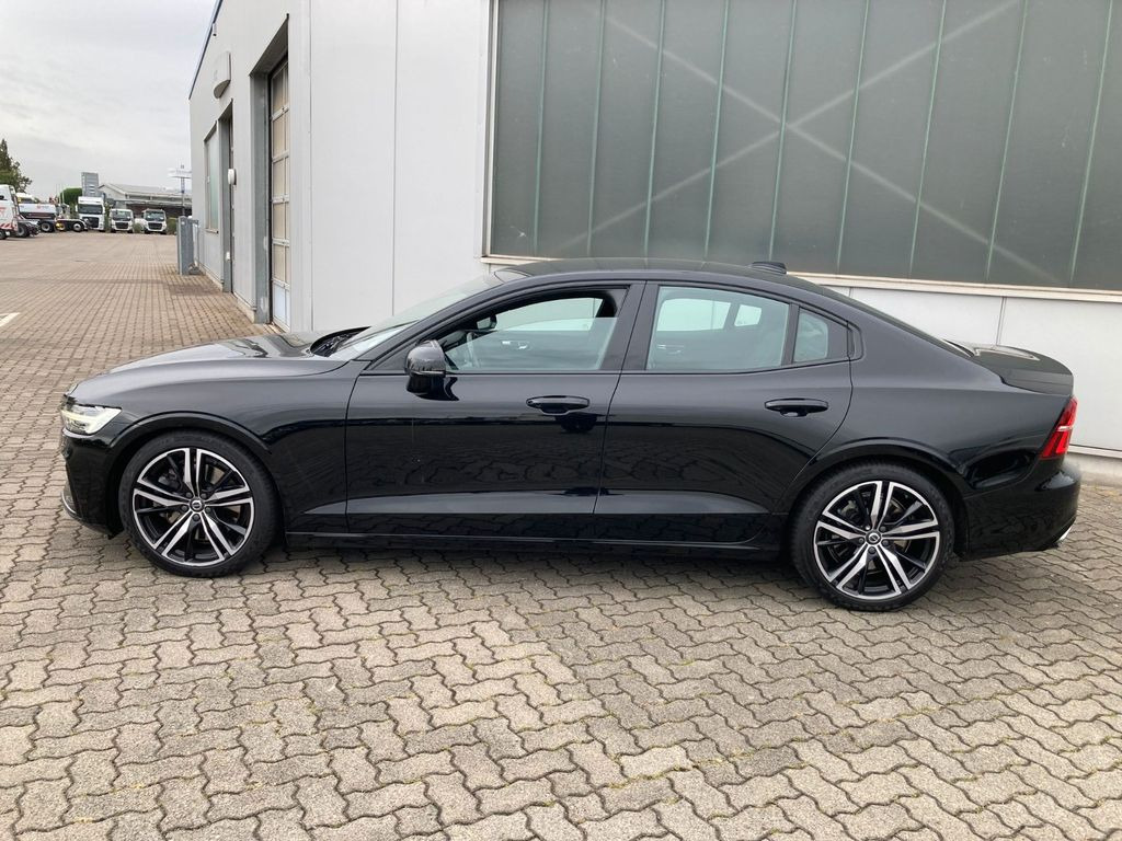 Volvo S60 T5 Lim. R-Design Volvo S60 T5 Lim. R-Design - Limousine: das Bild 2 Volvo S60 T5 Lim. R-Design Volvo S60 T5 Lim. R-Design - Limousine: das Bild 2