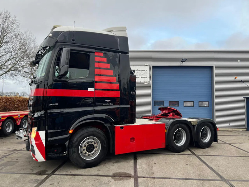 Mercedes-Benz Actros 3351 LS 6x4 - Sattelzugmaschine: das Bild 3 Mercedes-Benz Actros 3351 LS 6x4 - Sattelzugmaschine: das Bild 3