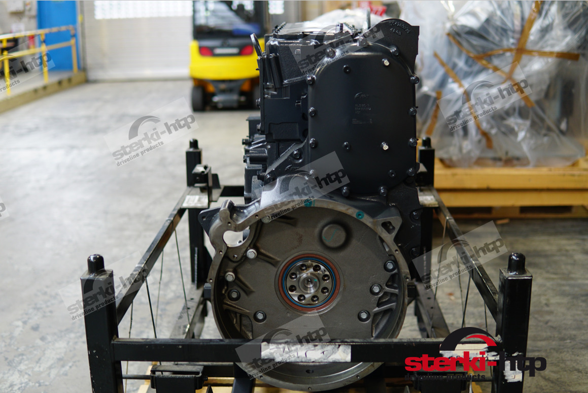 NEW HOLLAND F2CFE613C FPT NEW LONG BLOCK CNH Magnum 340 New Holland T8.360 - Motor für Andere Technik: das Bild 5 NEW HOLLAND F2CFE613C FPT NEW LONG BLOCK CNH Magnum 340 New Holland T8.360 - Motor für Andere Technik: das Bild 5