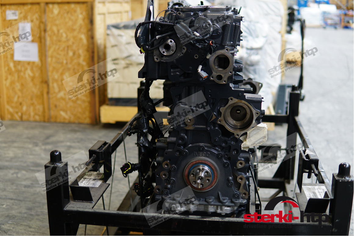 NEW HOLLAND F2CFE613C FPT NEW LONG BLOCK CNH Magnum 340 New Holland T8.360 - Motor für Andere Technik: das Bild 3 NEW HOLLAND F2CFE613C FPT NEW LONG BLOCK CNH Magnum 340 New Holland T8.360 - Motor für Andere Technik: das Bild 3