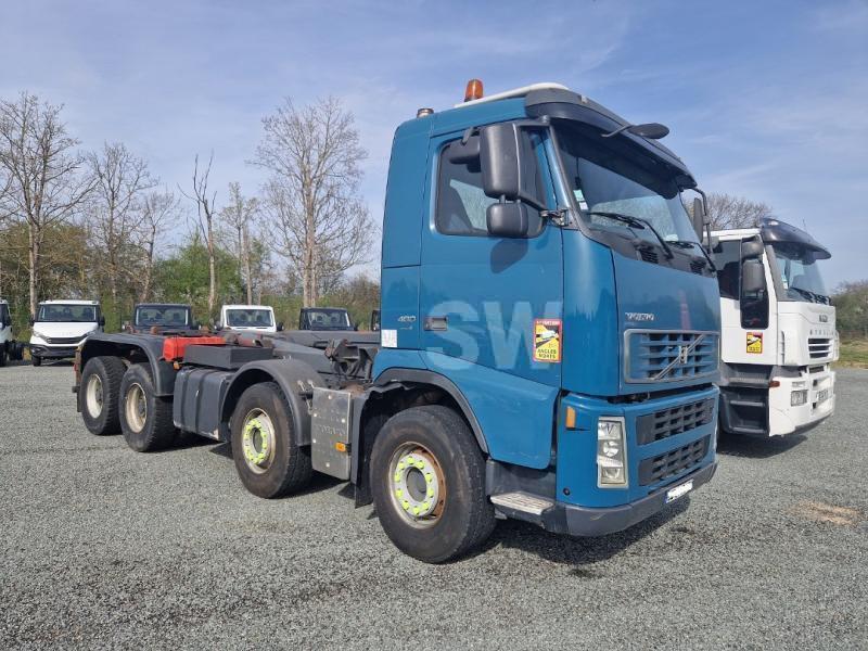 Volvo FH 480 - Abrollkipper: das Bild 2 Volvo FH 480 - Abrollkipper: das Bild 2