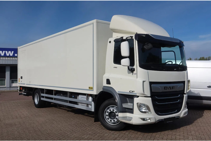 DAF CF 290 FA Bak + klep Dhollandia 2000 KG - Koffer LKW: das Bild 2 DAF CF 290 FA Bak + klep Dhollandia 2000 KG - Koffer LKW: das Bild 2