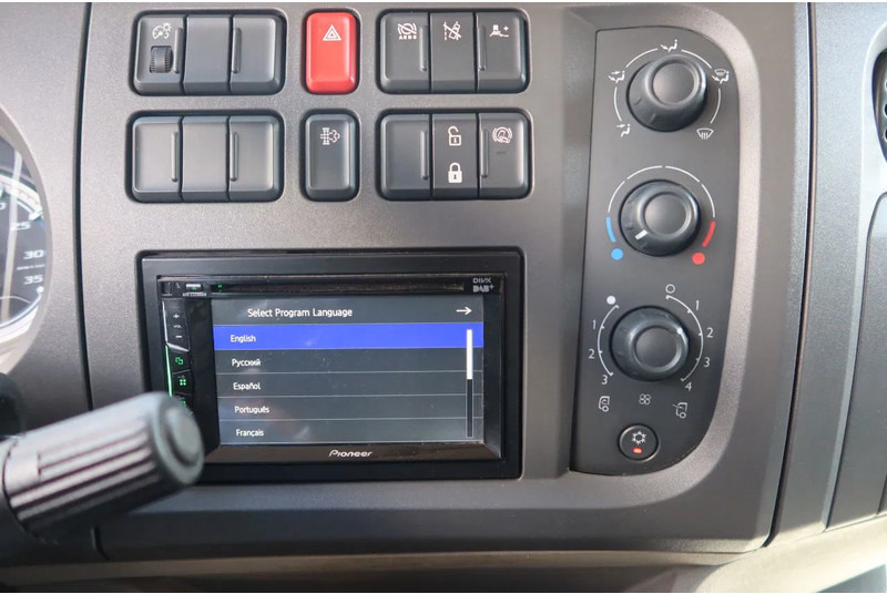 Koffer LKW DAF LF 230 Bak+Klep Dhollandia 1500 kg Euro 6: das Bild 6 Koffer LKW DAF LF 230 Bak+Klep Dhollandia 1500 kg Euro 6: das Bild 6