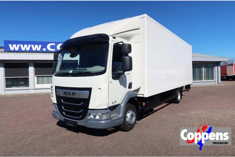 DAF LF 45 Gesloten bak + Dhollandia klep 1500 kg 4x2 - Koffer LKW: das Bild 1 DAF LF 45 Gesloten bak + Dhollandia klep 1500 kg 4x2 - Koffer LKW: das Bild 1