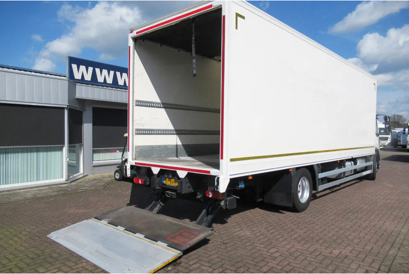 DAF LF 55 320 Euro 6 - Koffer LKW: das Bild 3 DAF LF 55 320 Euro 6 - Koffer LKW: das Bild 3