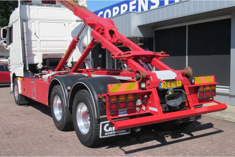 DAF XF 510 Fat 6x4 Euro 6 - Abrollkipper: das Bild 3 DAF XF 510 Fat 6x4 Euro 6 - Abrollkipper: das Bild 3