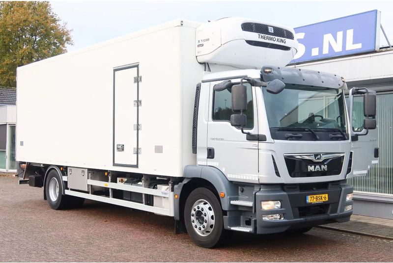 MAN TGM 18.290 Full AIR Thermoking T 1200R Koel/Vries Bi-Temp + Dollandia klep 2500 KG+ extra accu set - Kühlkoffer LKW: das Bild 2 MAN TGM 18.290 Full AIR Thermoking T 1200R Koel/Vries Bi-Temp + Dollandia klep 2500 KG+ extra accu set - Kühlkoffer LKW: das Bild 2