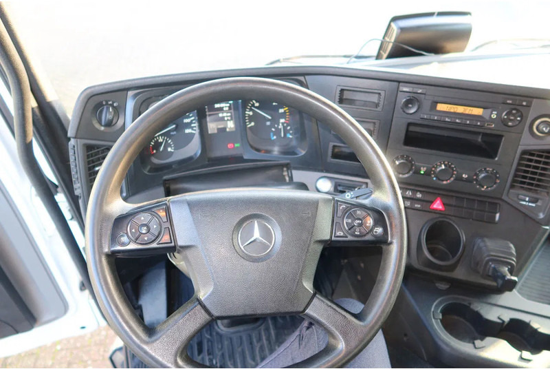 Mercedes-Benz Antos 2127 L Bak+Klep Dhollandia 2.000 kg, Geisoleerd dak - Koffer LKW: das Bild 5 Mercedes-Benz Antos 2127 L Bak+Klep Dhollandia 2.000 kg, Geisoleerd dak - Koffer LKW: das Bild 5
