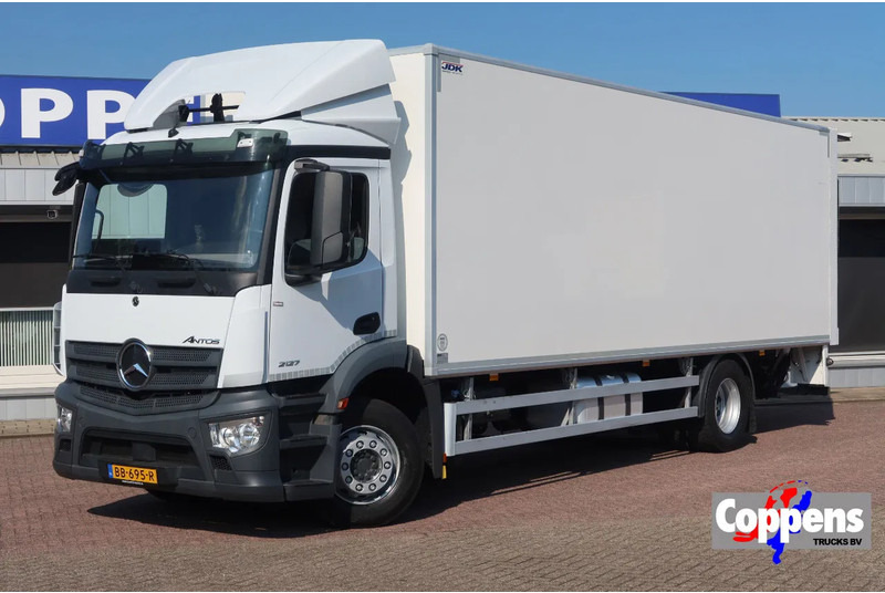 Mercedes-Benz Antos 2127 L Bak + klep 2000 kg Euro 6 - Koffer LKW: das Bild 1 Mercedes-Benz Antos 2127 L Bak + klep 2000 kg Euro 6 - Koffer LKW: das Bild 1