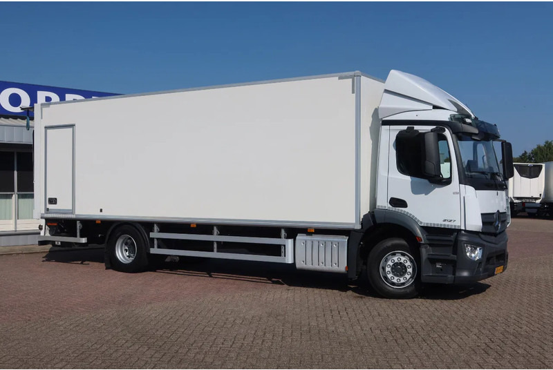 Mercedes-Benz Antos 2127 L Bak + klep 2000 kg Euro 6 - Koffer LKW: das Bild 3 Mercedes-Benz Antos 2127 L Bak + klep 2000 kg Euro 6 - Koffer LKW: das Bild 3