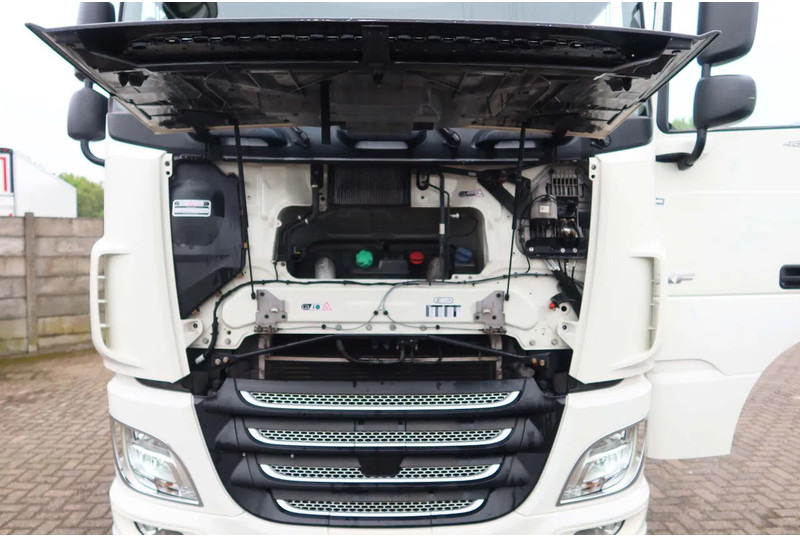Sattelzugmaschine DAF XF 480 SSC 2x Tank Standard Trekker: das Bild 17