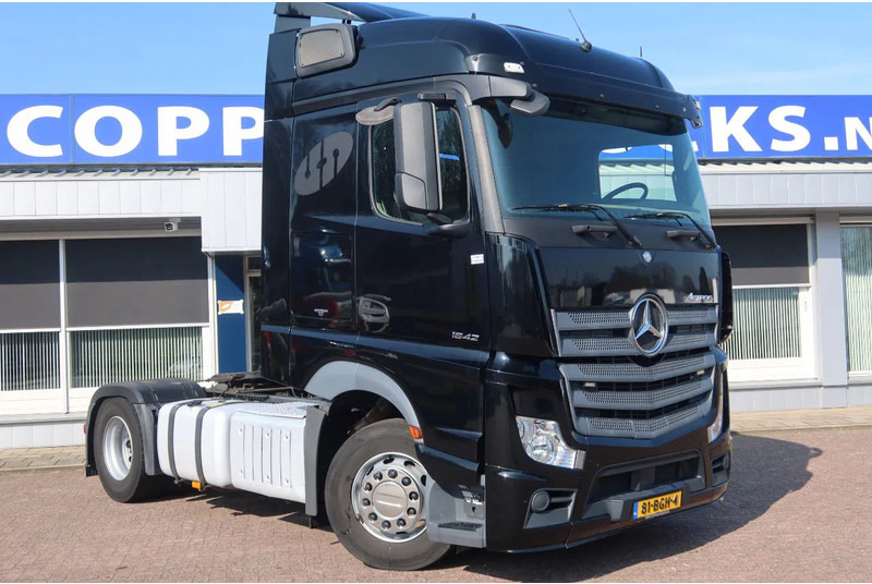 Mercedes-Benz Actros 1942 LS 4x2 - Sattelzugmaschine: das Bild 2 Mercedes-Benz Actros 1942 LS 4x2 - Sattelzugmaschine: das Bild 2