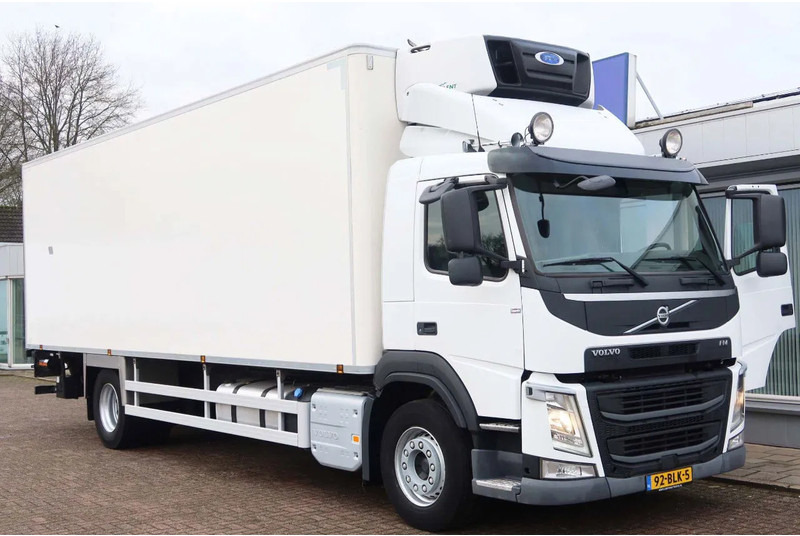 Volvo FM 330 4x2 Koel/Vries Carrier Supra 380 + Klep Dhollandia 2500 kg - Kühlkoffer LKW: das Bild 2 Volvo FM 330 4x2 Koel/Vries Carrier Supra 380 + Klep Dhollandia 2500 kg - Kühlkoffer LKW: das Bild 2