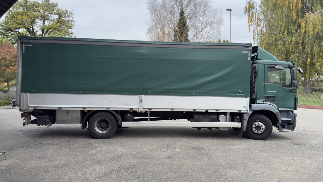 MAN TGM 15.290 - Koffer LKW: das Bild 3 MAN TGM 15.290 - Koffer LKW: das Bild 3