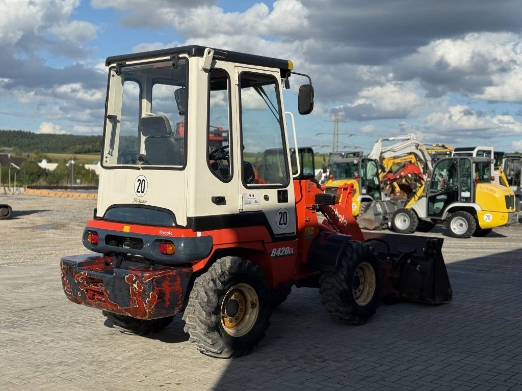 Kubota R 420 - Radlader: das Bild 5 Kubota R 420 - Radlader: das Bild 5