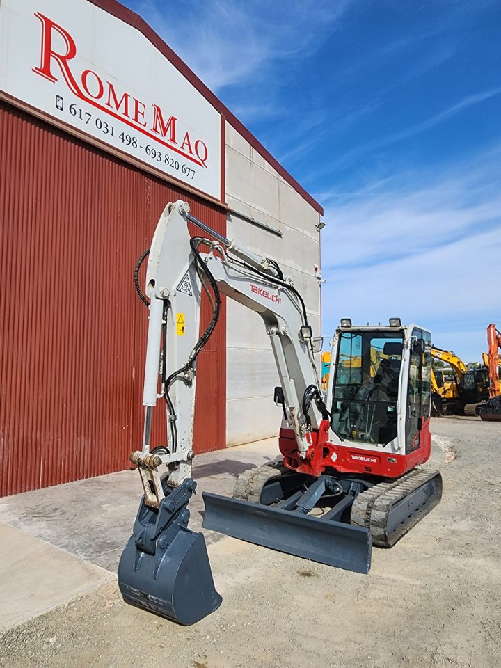 TAKEUCHI TB260 - Minibagger: das Bild 3 TAKEUCHI TB260 - Minibagger: das Bild 3