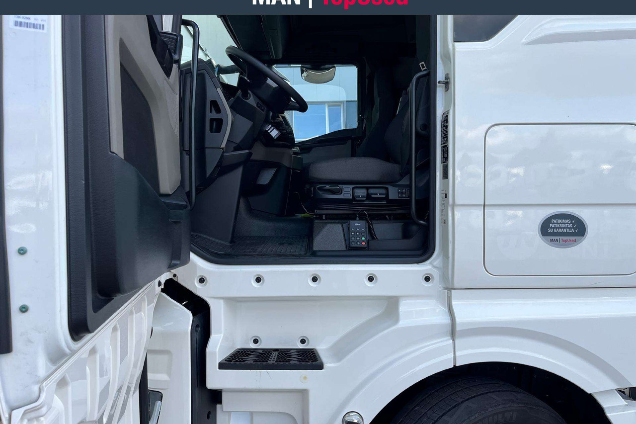 Sattelzugmaschine MAN TGX 18.480 MEGA (2968): das Bild 10 Sattelzugmaschine MAN TGX 18.480 MEGA (2968): das Bild 10