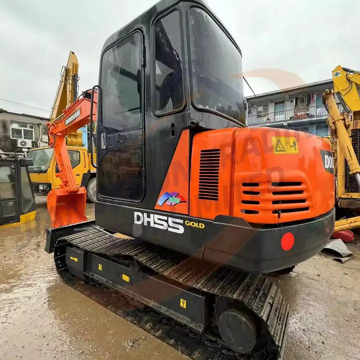 2018 Easy to operate 5 ton dh55 used doosan daewoo 55 crawler excavator dh 55 for sale dh55gold dh55-7 - Bagger: das Bild 2 2018 Easy to operate 5 ton dh55 used doosan daewoo 55 crawler excavator dh 55 for sale dh55gold dh55-7 - Bagger: das Bild 2