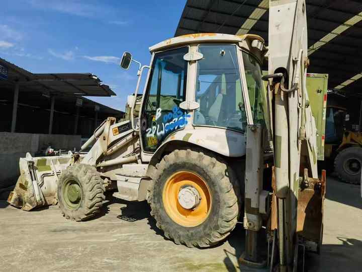 Backhoe loader JCB 3CX 4*4 tlb loader UKmade, used cheap JCB 3CX retro loader and digger - Baggerlader: das Bild 4 Backhoe loader JCB 3CX 4*4 tlb loader UKmade, used cheap JCB 3CX retro loader and digger - Baggerlader: das Bild 4