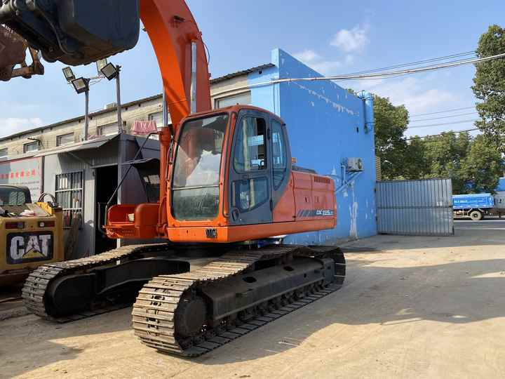 Best Selling DOOSAN excavator machine construction used machinery equipment dx225 DX60 DX70 DH60 DH220 used excavators in stock - Bagger: das Bild 5 Best Selling DOOSAN excavator machine construction used machinery equipment dx225 DX60 DX70 DH60 DH220 used excavators in stock - Bagger: das Bild 5