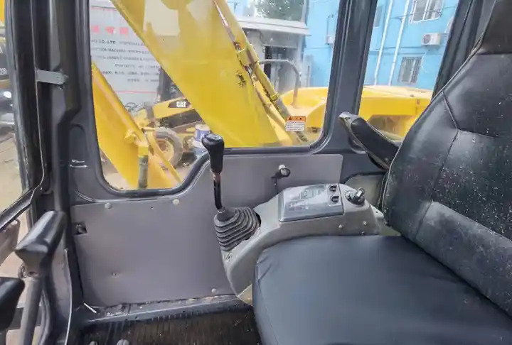 Best-selling Original Japan Small-scale Used Digger Excellent Condition Second Hand Komatsu Pc60-7 Crawler Excavator - Kettenbagger: das Bild 3 Best-selling Original Japan Small-scale Used Digger Excellent Condition Second Hand Komatsu Pc60-7 Crawler Excavator - Kettenbagger: das Bild 3