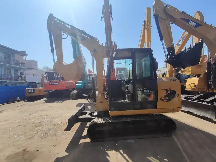 Crawler excavator Used cat306E / second-hand Japan engine cat 306 306E - Kettenbagger: das Bild 3 Crawler excavator Used cat306E / second-hand Japan engine cat 306 306E - Kettenbagger: das Bild 3