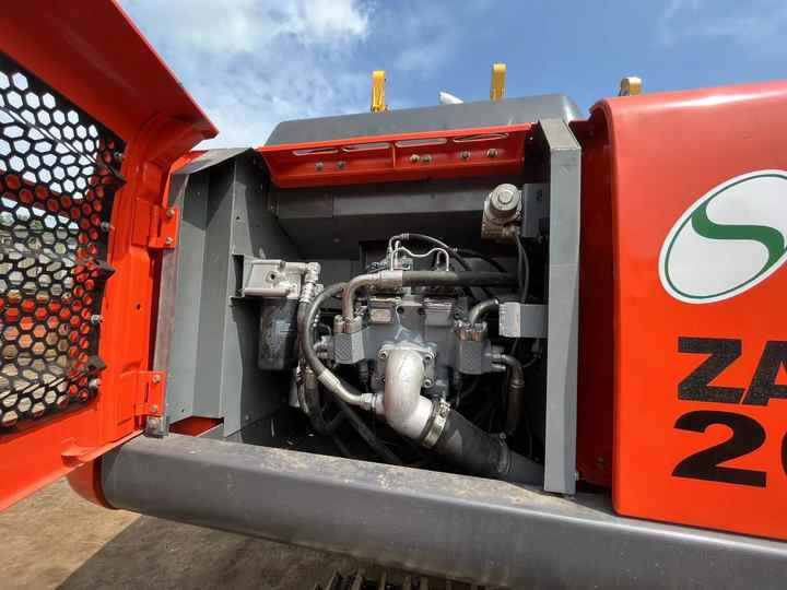 Digger Micro Crawler Excavator Used Hitachi ZX200 Crawler Excavator Hot Sale In Stock, Hitachi Excavators - Kettenbagger: das Bild 2 Digger Micro Crawler Excavator Used Hitachi ZX200 Crawler Excavator Hot Sale In Stock, Hitachi Excavators - Kettenbagger: das Bild 2