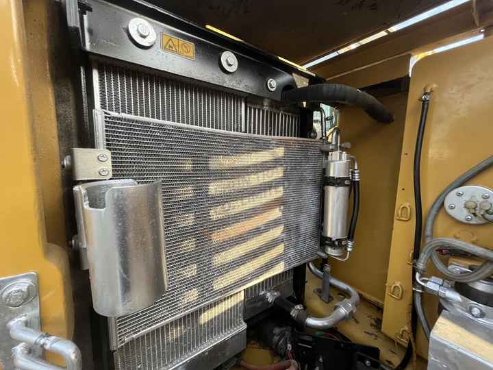 Good Price CAT 305.5E 307 308C 308D 308E 312D 315D 320C 320D Second Hand 7 Tons Used Mini Crawler Excavator For Sale - Minibagger: das Bild 4 Good Price CAT 305.5E 307 308C 308D 308E 312D 315D 320C 320D Second Hand 7 Tons Used Mini Crawler Excavator For Sale - Minibagger: das Bild 4