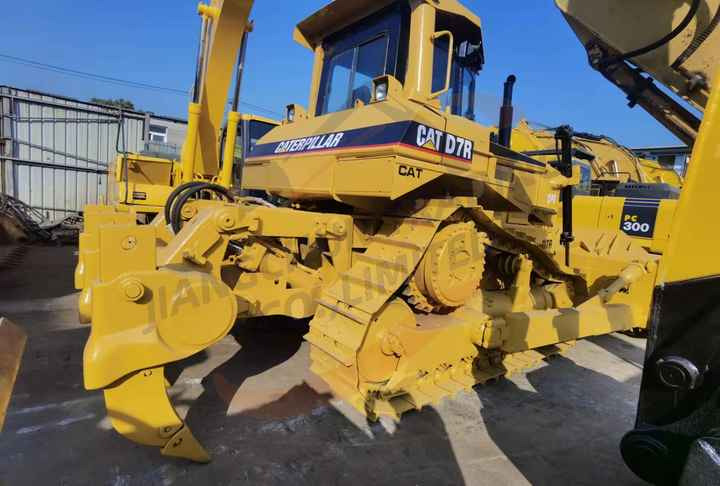 Japan Imported Caterpillar D9R Bulldozer Japan Original Cat D9n D8r Used Bulldozers - Bulldozer: das Bild 5 Japan Imported Caterpillar D9R Bulldozer Japan Original Cat D9n D8r Used Bulldozers - Bulldozer: das Bild 5