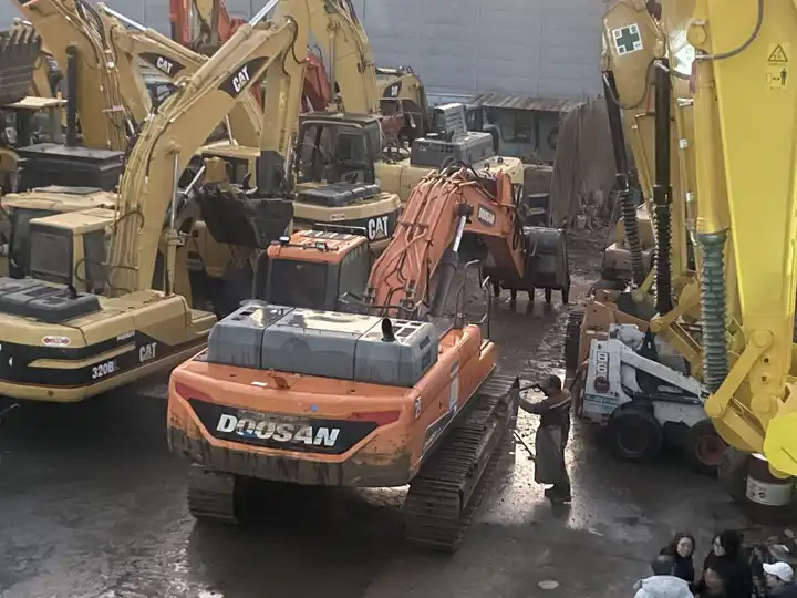 Original Doosan Dx420 Used Excavator/few Working Hours Used 420 Doosan Excavator Dx420 In Stock - Kettenbagger: das Bild 5 Original Doosan Dx420 Used Excavator/few Working Hours Used 420 Doosan Excavator Dx420 In Stock - Kettenbagger: das Bild 5