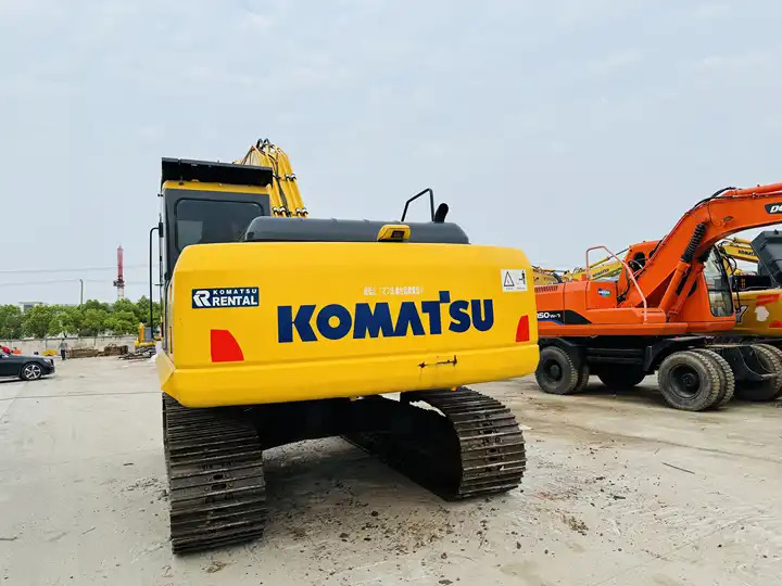 Original Japan Used Crawler Excavator Komatsu Pc200lc-7 Pc220lc-7 A/c Cabin In Shanghai - Kettenbagger: das Bild 5 Original Japan Used Crawler Excavator Komatsu Pc200lc-7 Pc220lc-7 A/c Cabin In Shanghai - Kettenbagger: das Bild 5