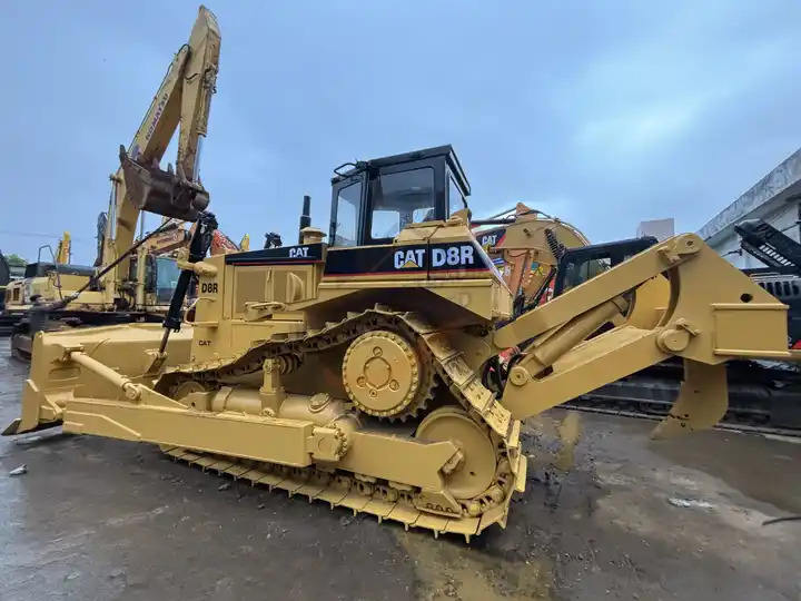 Original Second Hand Cat Bulldozer Caterpillar D8r 40 Tons Bulldozer with Good Quality in Low Price for Sale - Bulldozer: das Bild 3 Original Second Hand Cat Bulldozer Caterpillar D8r 40 Tons Bulldozer with Good Quality in Low Price for Sale - Bulldozer: das Bild 3