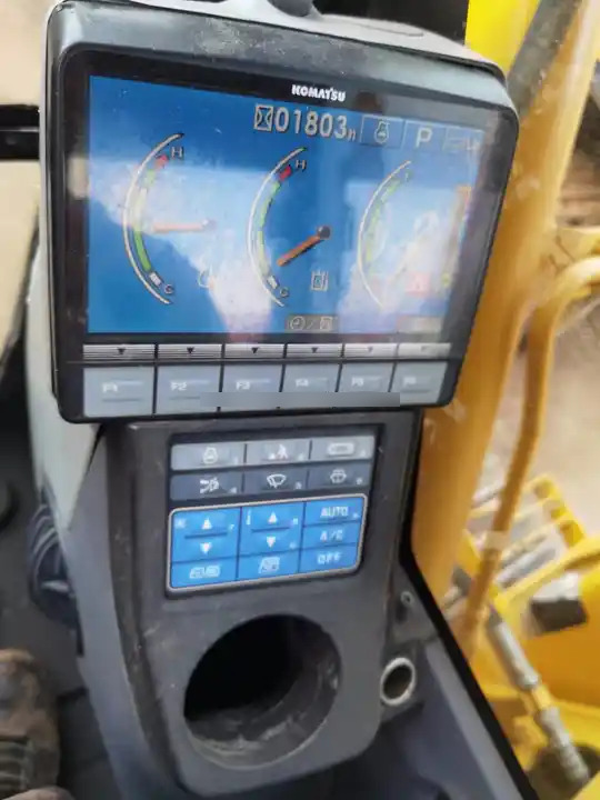 Pc200-8 Used Excavator Good Condition Komatsu Original Japan Cheap Used Pc200-8n1 Excavators - Bagger: das Bild 4 Pc200-8 Used Excavator Good Condition Komatsu Original Japan Cheap Used Pc200-8n1 Excavators - Bagger: das Bild 4