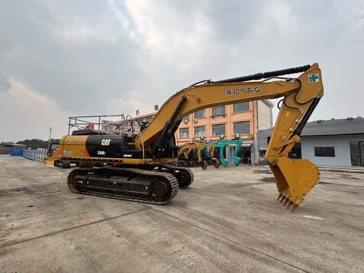 Used CATERPILLAR 336D2 Excavator CAT 336D2 330 360 Used CAT 336D2 Excavator for Sale Used Walking Excavator on Caterpillar - Bagger: das Bild 2 Used CATERPILLAR 336D2 Excavator CAT 336D2 330 360 Used CAT 336D2 Excavator for Sale Used Walking Excavator on Caterpillar - Bagger: das Bild 2