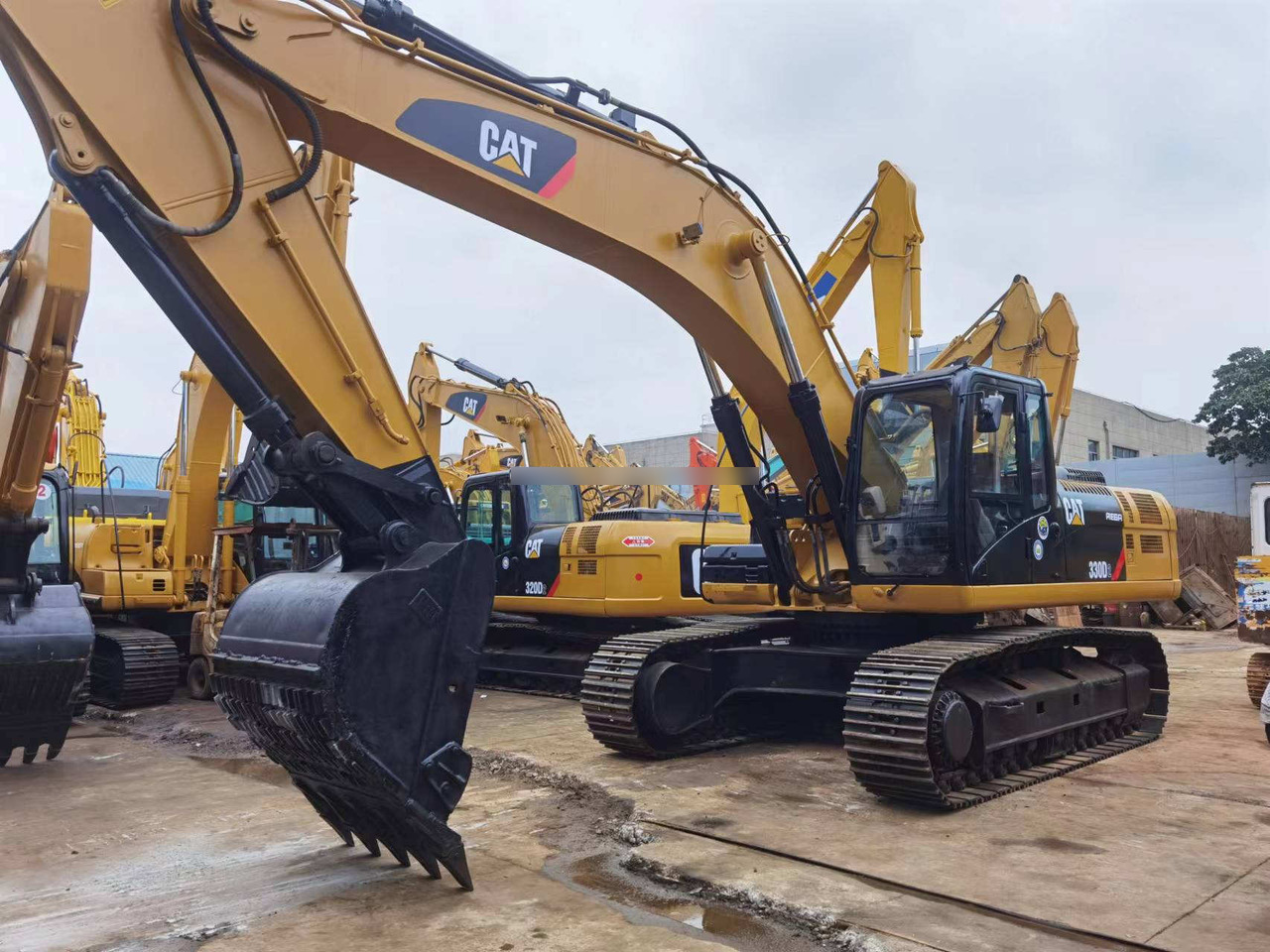 Used Caterpillar excavator CAT 330D 330DL in good condition for sale – Leasing Used Caterpillar excavator CAT 330D 330DL in good condition for sale: das Bild 6