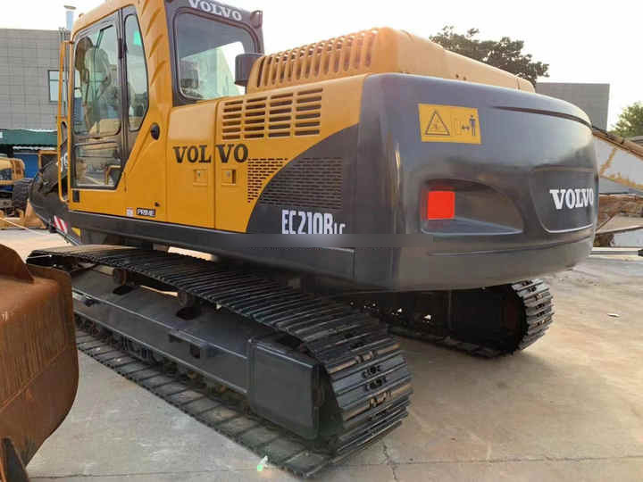Used Original Volvo Excavator EC210B machinery in stock for sale with high quality and good price - Kettenbagger: das Bild 2 Used Original Volvo Excavator EC210B machinery in stock for sale with high quality and good price - Kettenbagger: das Bild 2