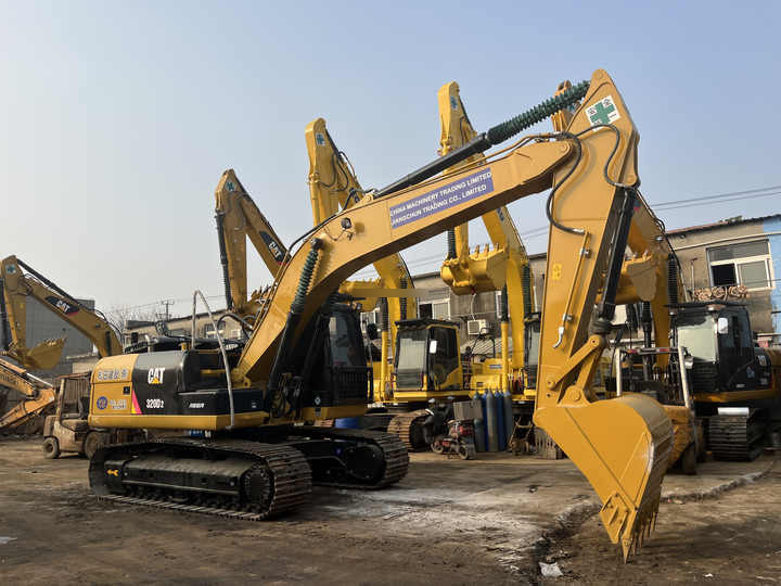 Used construction machine CAT 320D 320 325 330 D excavator machine for sale caterpillar machinery used CAT 320D Used excavators - Kettenbagger: das Bild 2 Used construction machine CAT 320D 320 325 330 D excavator machine for sale caterpillar machinery used CAT 320D Used excavators - Kettenbagger: das Bild 2