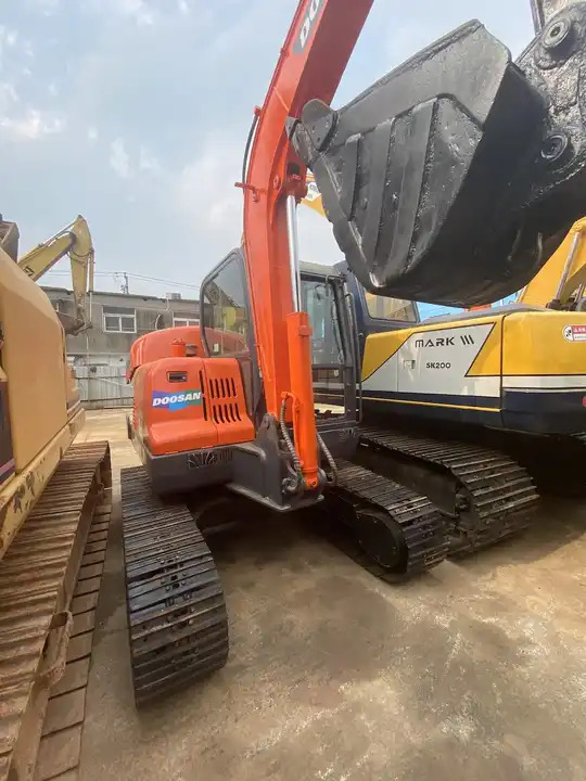 Used doosan 6ton dx60 excavator on sale in stock – Leasing Used doosan 6ton dx60 excavator on sale in stock: das Bild 7
