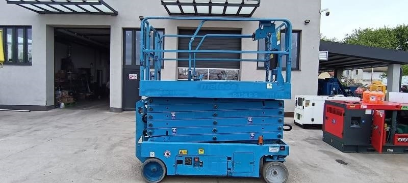 Genie GS4047 - 13,7m - electric - Scherenbühne: das Bild 4 Genie GS4047 - 13,7m - electric - Scherenbühne: das Bild 4