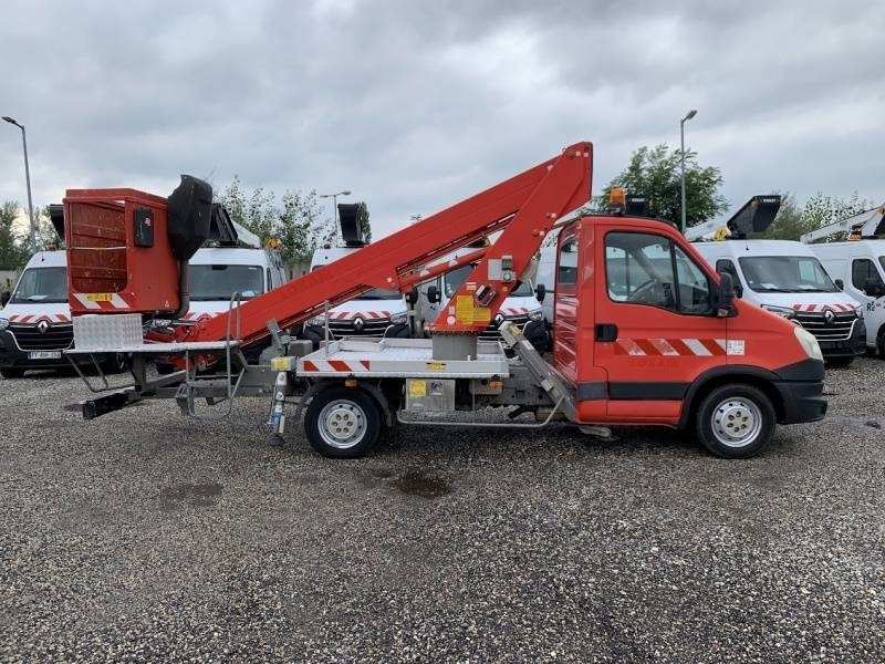 Iveco Daily GSR E179T - 17,1m - 200 kg - LKW mit Arbeitsbühne: das Bild 4 Iveco Daily GSR E179T - 17,1m - 200 kg - LKW mit Arbeitsbühne: das Bild 4