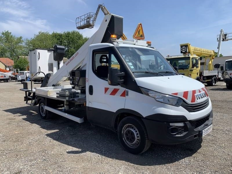 Iveco Daily Isoli VT48NEXS - 16 m, 250 kg - LKW mit Arbeitsbühne: das Bild 1 Iveco Daily Isoli VT48NEXS - 16 m, 250 kg - LKW mit Arbeitsbühne: das Bild 1