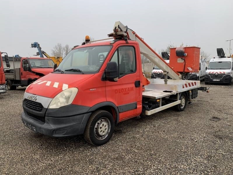 Iveco Daily Multitel 160 ALU DS - 16m - LKW mit Arbeitsbühne: das Bild 2 Iveco Daily Multitel 160 ALU DS - 16m - LKW mit Arbeitsbühne: das Bild 2