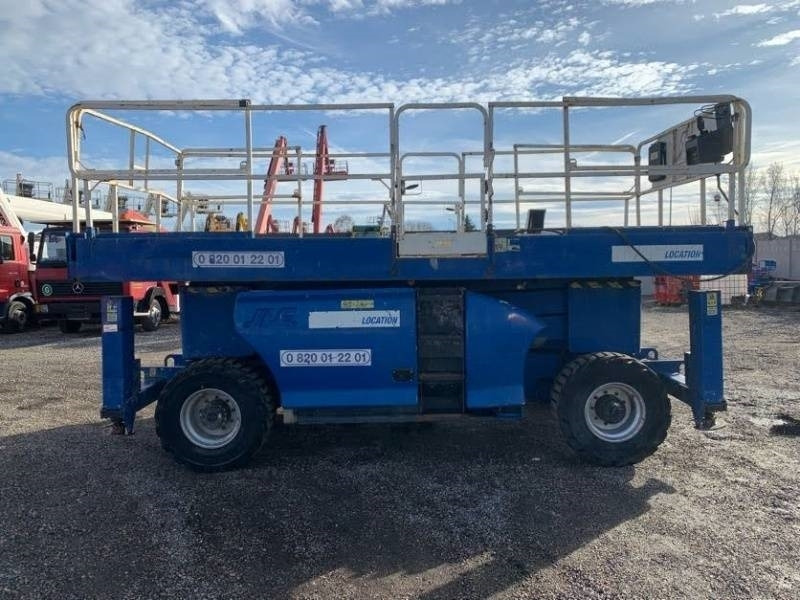 JLG 3394RT - 12m, 4x4, diesel - Scherenbühne: das Bild 5 JLG 3394RT - 12m, 4x4, diesel - Scherenbühne: das Bild 5