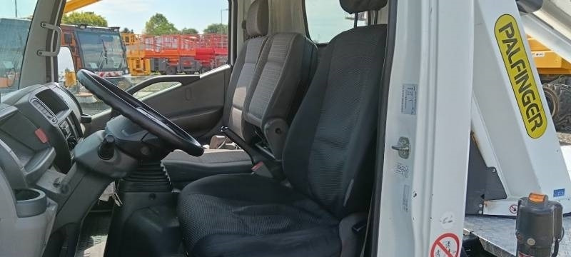 LKW mit Arbeitsbühne Nissan Cabstar Palfinger P260B - 25,6 m - 230 kg: das Bild 13 LKW mit Arbeitsbühne Nissan Cabstar Palfinger P260B - 25,6 m - 230 kg: das Bild 13