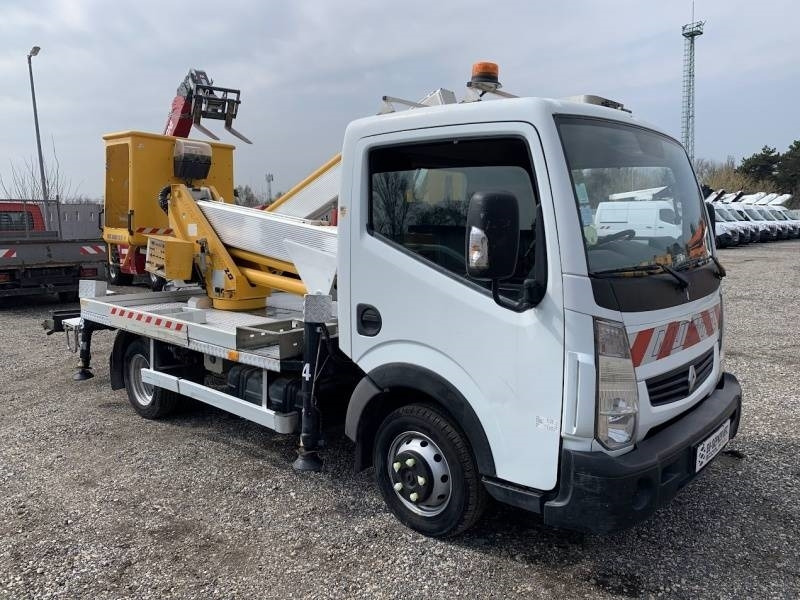 Renault Maxity Multitel MX200 - 20 m - LKW mit Arbeitsbühne: das Bild 1 Renault Maxity Multitel MX200 - 20 m - LKW mit Arbeitsbühne: das Bild 1